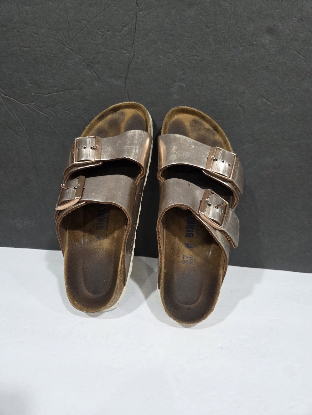 Birkenstock  Double Strap Sandals in Rose Gray Metallic Sz.37/ 6,5